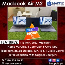 MacBook Air M2-(10/10condition)