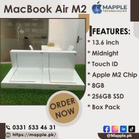 MacBook Air M2 (13.6 inch)